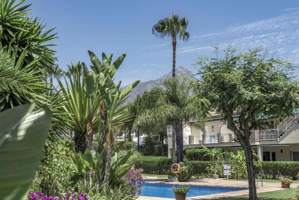 Penthouse Rooftop Terrace 3bed Pool Family Only Apartemen Marbella